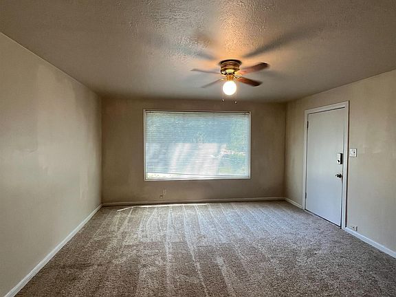 3rd image of 225 E Kensington Ave APT 2