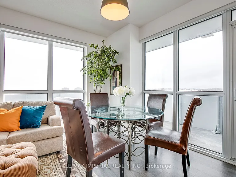65 Speers Rd #711 — Photo 9