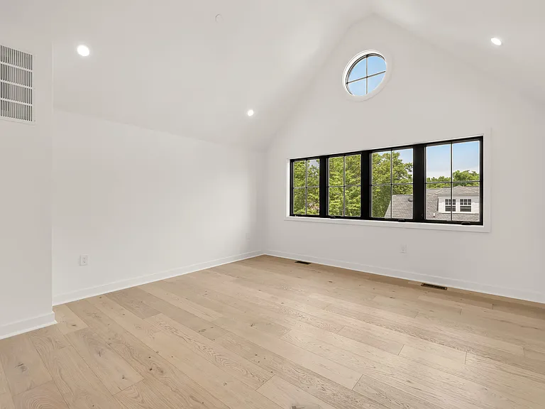 5015 Elm St — Photo 37