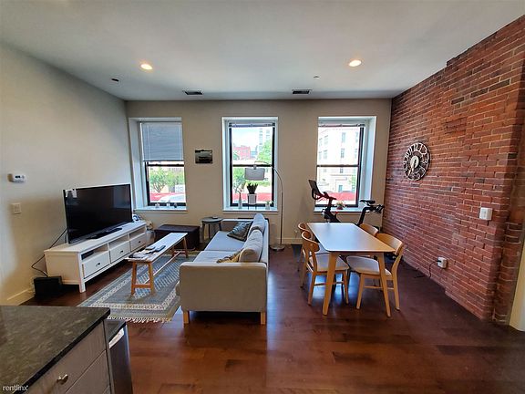 460 Harrison Ave. #224 Boston - South End Unit Photo 2