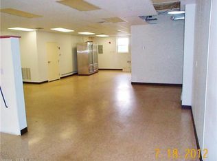 912 Boston Post Rd, West Haven, CT 06516