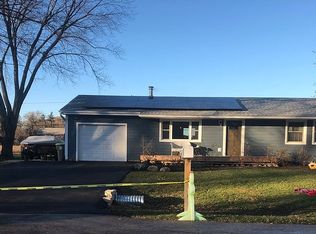 42W620 Star Ln, Sugar Grove, IL 60554