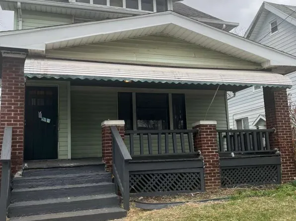 2989 E 61st St #2, Cleveland, OH 44127