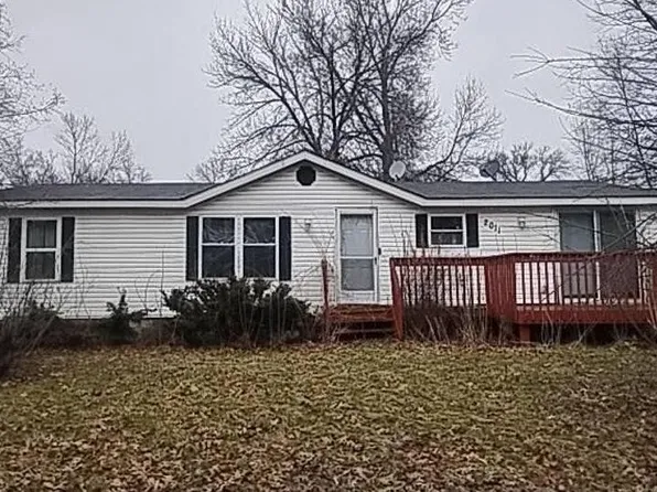 2011 Eagle Dr, Buffalo, MN 55313