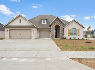 957 Budrio Ave, Tontitown, AR 72762