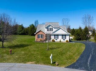 11 Mallard Cove, Ballston Lake, NY 12019