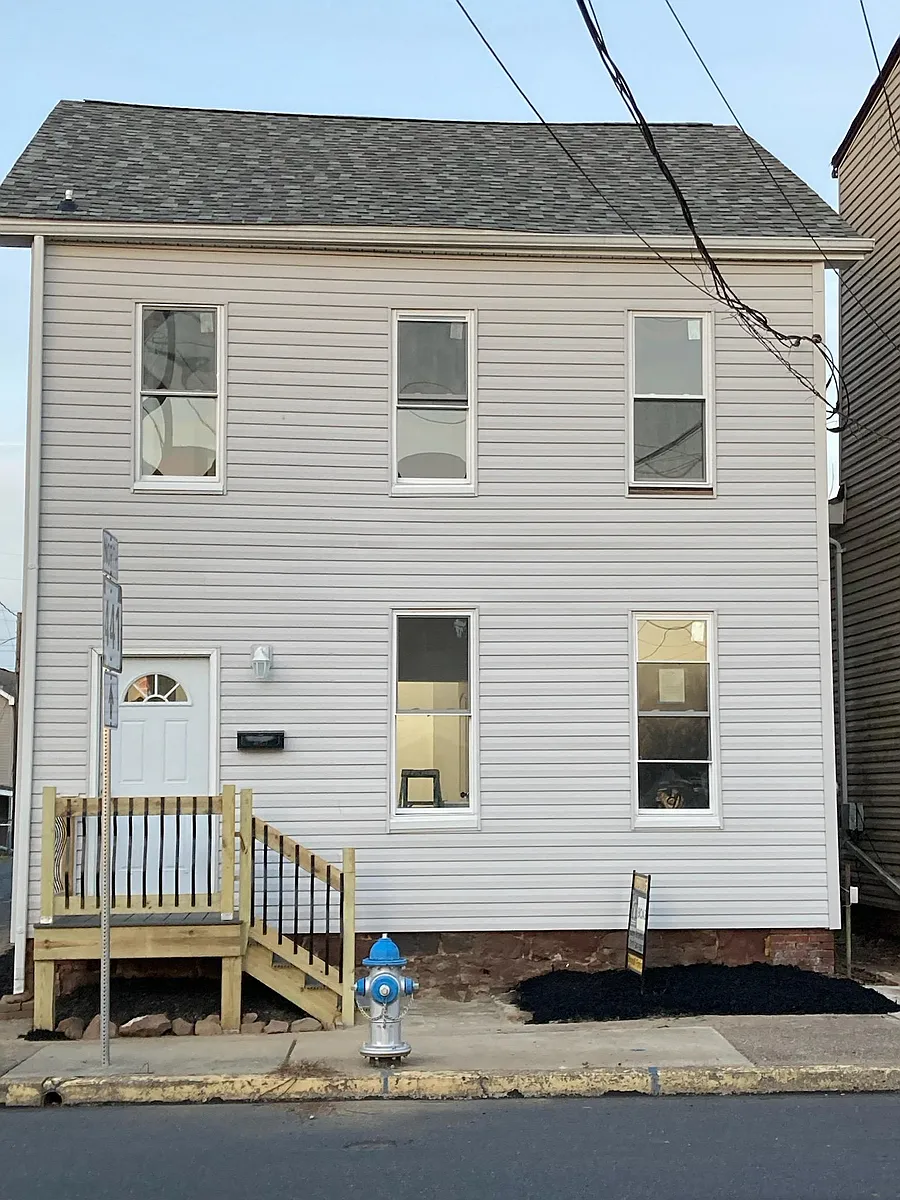 Building Photo - 333 Ann St #101