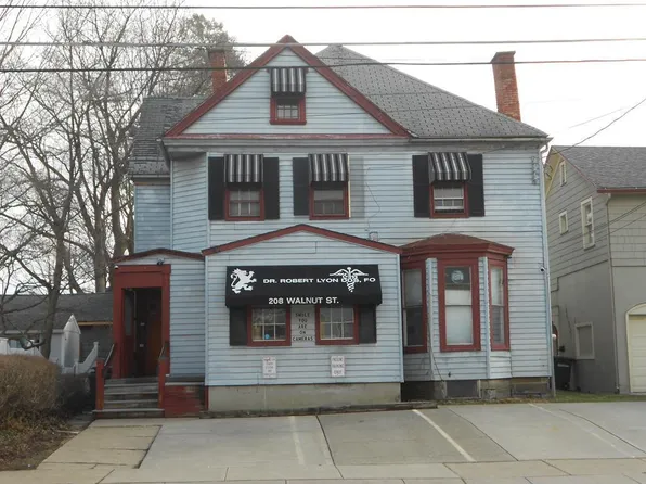 208 Walnut St, Elmira, NY 14901