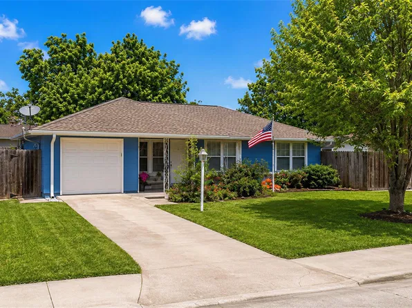 129 E 5th St, Deer Park, TX 77536