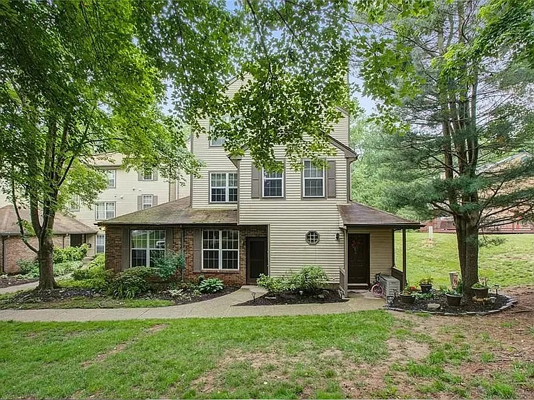 3151 Cypress Ct — Photo 18