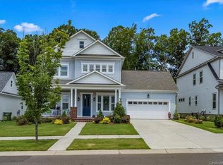 562 Crawfish Dr, Fort Mill, SC 29708