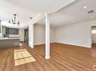 6443 Columbus Ave, Van Nuys, CA 91411