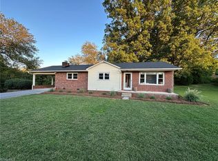5406 Reidsville Rd, Walkertown, NC 27051