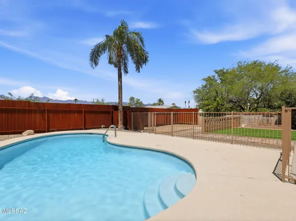 5559 E Rosewood St, Tucson, AZ 85711