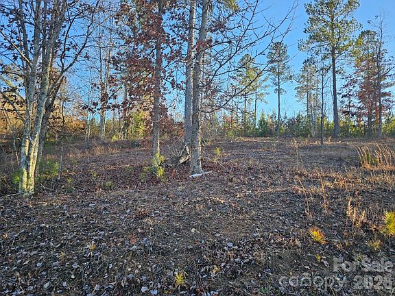 4th image of 2167 Inlet Shore Rd NE