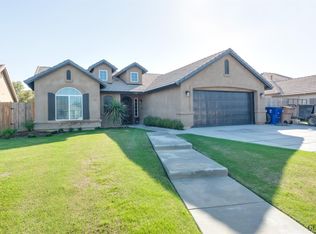 10309 Pepperwood Dr, Bakersfield, CA