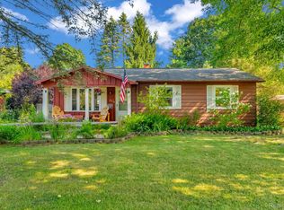334 Fairfield Ave, Holly, MI