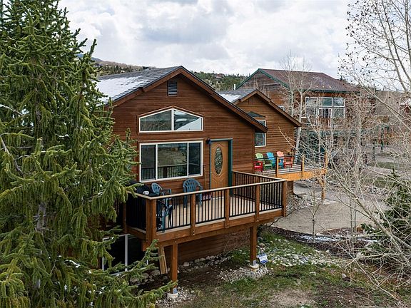 2nd image of 303 Willow Lake Court