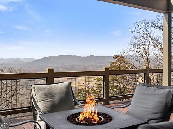 2nd image of 655 Mountainside Dr