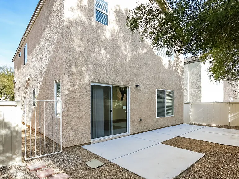 9453 Milkweed Canyon Ave — Photo 17