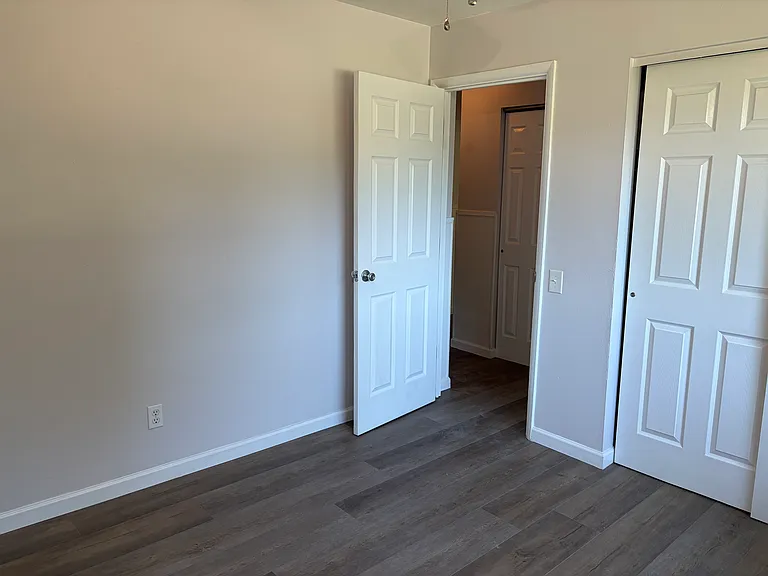 695 Bellerive Estates Dr — Photo 15
