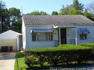 705 W Vine St, Champaign, IL