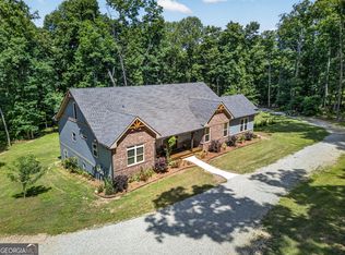 129 Lazy Oak Trl, Commerce, GA 30530