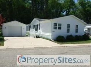 6077 Banyon St, Kalamazoo, MI
