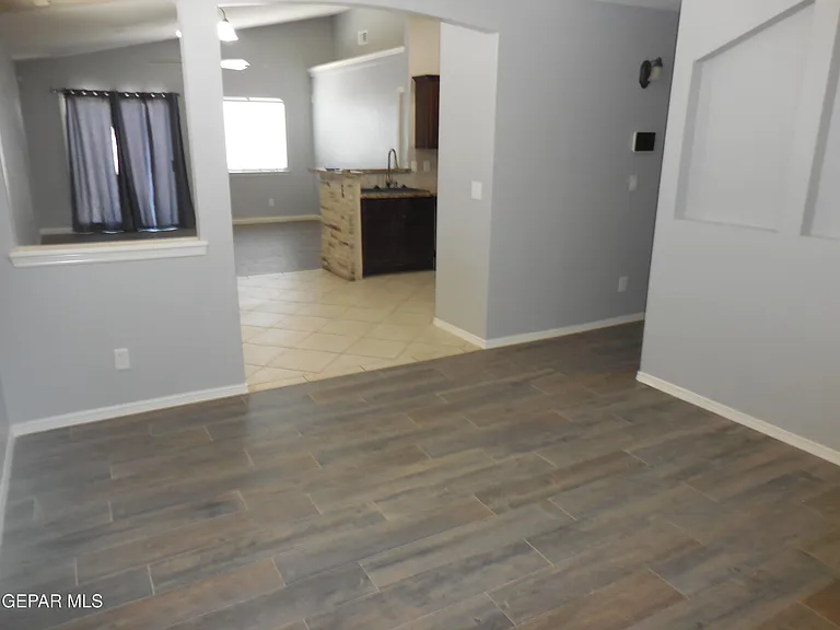 14301 Desert Orchid Dr — Photo 7