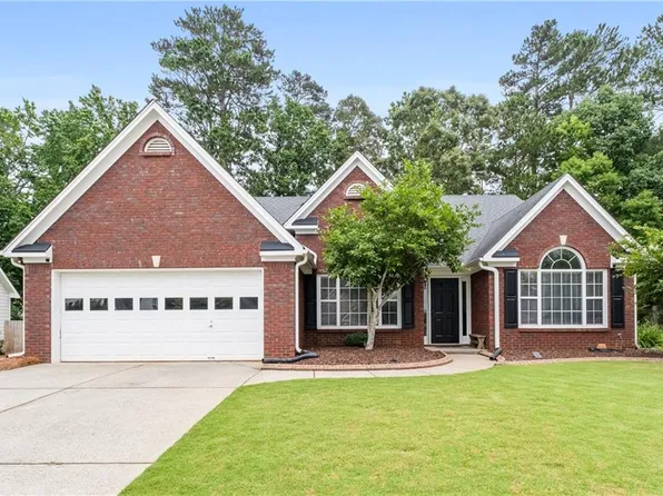 192 Sandhurst Ct, Suwanee, GA 30024
