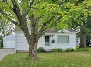 458 N Harmony St, Medina, OH 44256