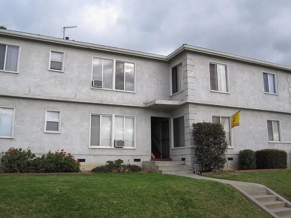 1924 S Date Ave #1/2