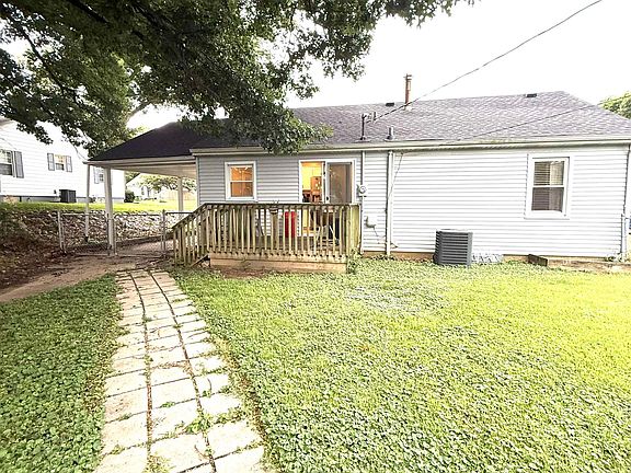 3rd image of 217 Rooney Dr