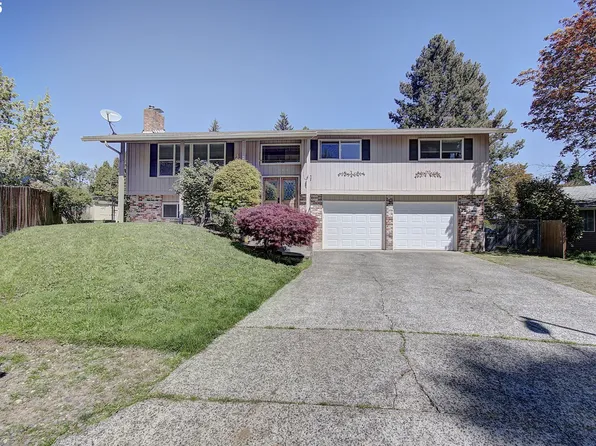 2808 NW 100th St, Vancouver, WA 98685