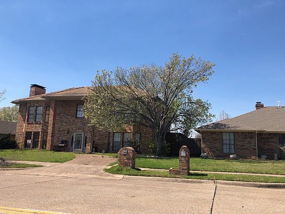 5th image of 2505 Willowgate Ln