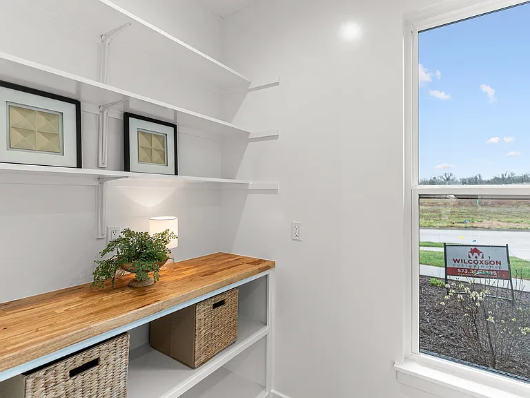 2908 Genesis Dr — Photo 23
