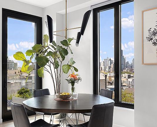 4th image of 856 Washington Ave #9A