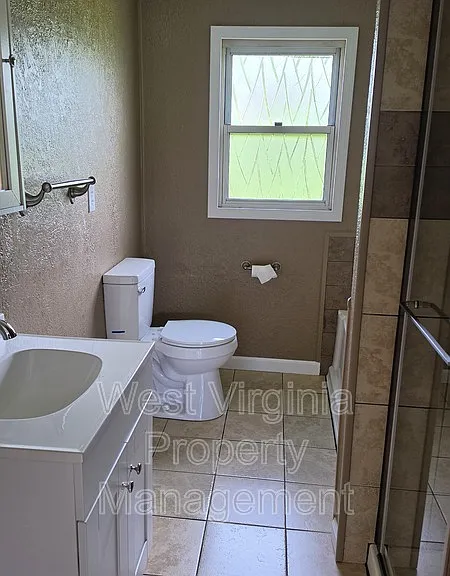 128 Dunn St — Photo 11