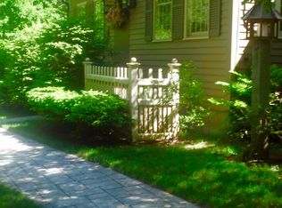 123 Sand Hill Rd, Peterborough, NH 03458