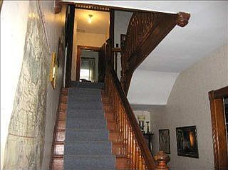 3rd image of 25 Gates Ave