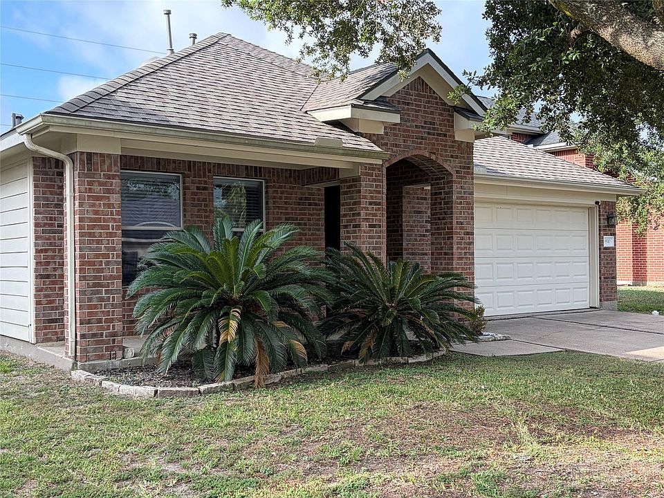 1st image of 9510 Barr Spring Dr