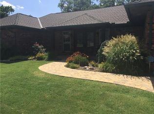 10309 Long Meadow Rd, Oklahoma City, OK 73162