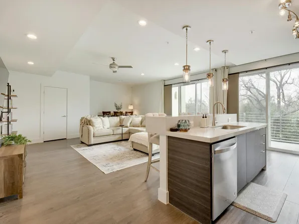 604 N Bluff Dr Unit 119, Austin, TX 78745