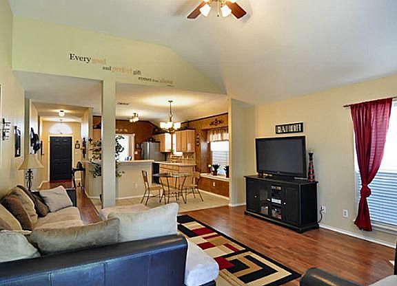 4th image of 1441 Saint Gallen Ln