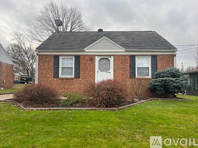 1st image of 673 Cedarbrook Dr