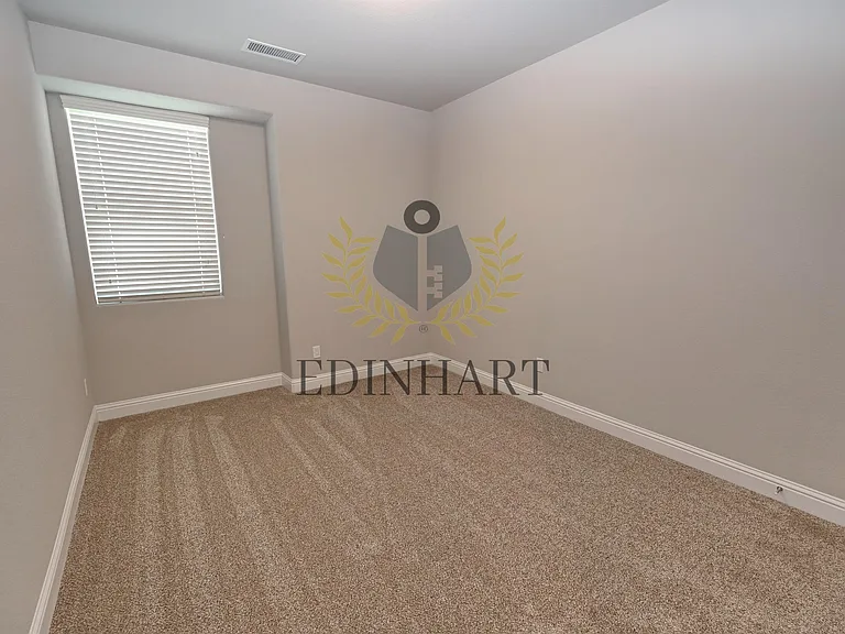 1439 E Via Albero Dr — Photo 31