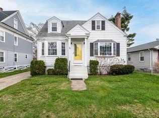 58 Rowe Ave, Pawtucket, RI 02861