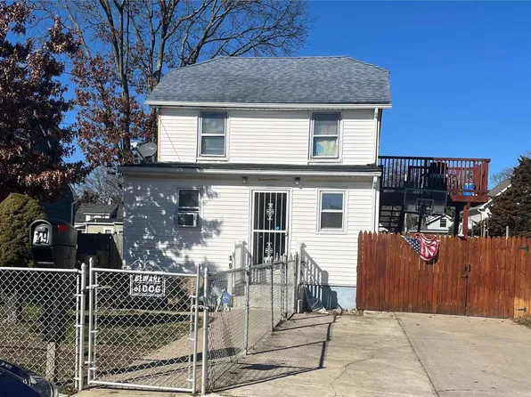 19 Joseph Street, Bay Shore, NY 11706