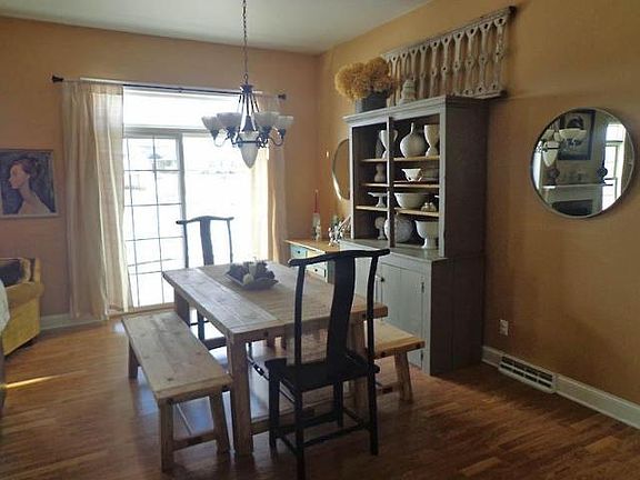 4th image of 2313 Lake Aire Dr