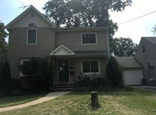 835 Monmouth Rd, Union, NJ 07083